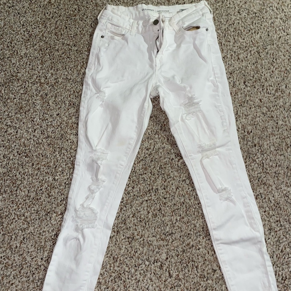 white skinny jeans